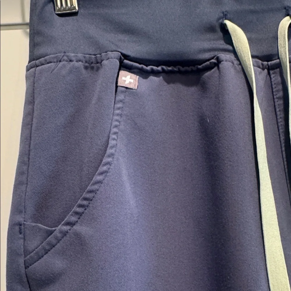 Figs Scrub Pant - Picture 3 of 6